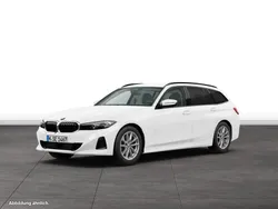 Weiß Gebraucht 2024 BMW 318 Kombi | 34.430 € (Fairer Preis)