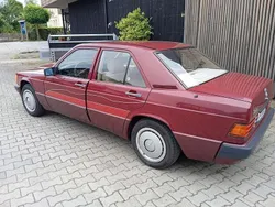 Rot Gebraucht 1989 Mercedes 190 Limousine | 5.000 €