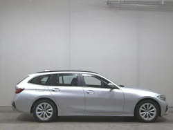 Grau Gebraucht 2020 BMW 318 Advantage Kombi | 20.480 € (Guter Preis)