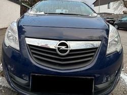 Schwarz Gebraucht 2013 Opel Meriva Van / Kleinbus | 2.800 € (Fairer Preis)