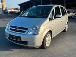 Grau Gebraucht 2006 Opel Meriva Van / Kleinbus | 1.900 € (Guter Preis)