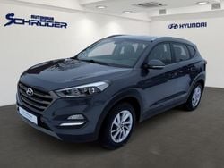Grau Gebraucht 2016 Hyundai Tucson SUV | 14.900 € (Fairer Preis)