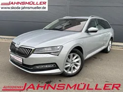 Silber Gebraucht 2024 Skoda Superb Style Kombi | 35.800 € (Etwas zu teuer)