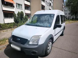 Weiß Gebraucht 2010 Ford Tourneo Connect Van / Kleinbus | 3.490 € (Etwas zu teuer)
