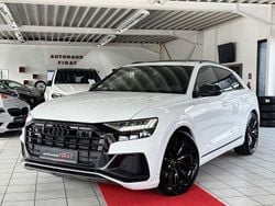 Weiß Gebraucht 2023 Audi Q8 S-Line SUV | 72.849 € (Superpreis)