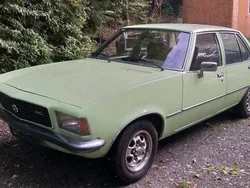 Grün Gebraucht 1977 Opel Commodore S Limousine | 4.450 €
