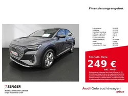 Grau Gebraucht 2022 Audi Q4 e-tron S-Line SUV | 43.880 € (Fairer Preis)