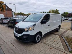Weiss Gebraucht 2018 Renault Trafic Komfort Van / Kleinbus | 14.990 €