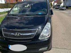 Schwarz Gebraucht 2011 Hyundai H-1 Van / Kleinbus | 8.400 € (Etwas zu teuer)