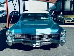 Blau Gebraucht 1967 Cadillac Deville Cabrio | 23.990 €