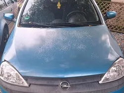 Blau Gebraucht 2001 Opel Corsa Kleinwagen | 1.300 € (Fairer Preis)