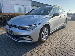Silber Gebraucht 2021 VW Golf VIII Life Limousine | 19.990 € (Fairer Preis)