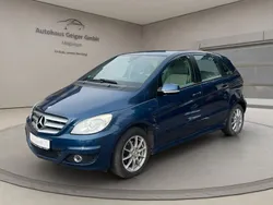 Lotusblau Gebraucht 2009 Mercedes B200 Van / Kleinbus | 6.980 € (Etwas zu teuer)