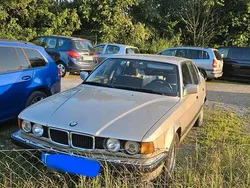 Beige Gebraucht 1993 BMW 740 Limousine | 10.500 €