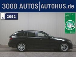 Schwarz Gebraucht 2022 BMW 318 Advantage Kombi | 18.880 € (Guter Preis)