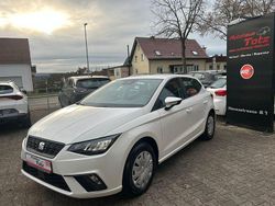 Weiß Gebraucht 2022 Seat Ibiza Reference Limousine | 11.999 € (Guter Preis)