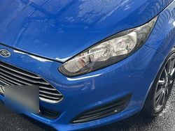 Blau Gebraucht 2013 Ford Fiesta Kleinwagen | 3.600 € (Fairer Preis)