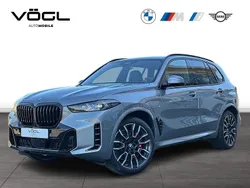 Grau Gebraucht 2025 BMW X5 M Sport SUV | 98.290 € (Superpreis)