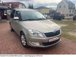 Beige Gebraucht 2014 Skoda Roomster Van / Kleinbus | 8.390 € (Teuer)