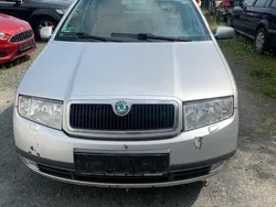 Silber Gebraucht 2002 Skoda Fabia Kombi | 700 € (Etwas zu teuer)