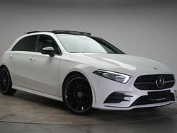 Weiß Gebraucht 2020 Mercedes A180 AMG Limousine | 27.490 € (Fairer Preis)