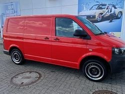 Rot Gebraucht 2013 VW T5 Van | 10.000 € (Guter Preis)