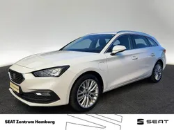 Weiß Gebraucht 2021 Seat Leon XCELLENCE Limousine | 21.880 € (Fairer Preis)