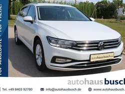 Gletscherweiß Gebraucht 2023 VW Passat Business Kombi | 35.980 € (Fairer Preis)