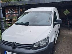 Weiß Gebraucht 2011 VW Caddy Van / Kleinbus | 4.200 € (Guter Preis)