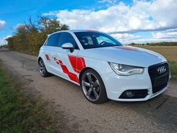 Weiß Gebraucht 2013 Audi A1 Sportback S-Line Kleinwagen | 7.500 € (Guter Preis)