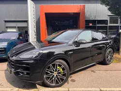 Schwarz Gebraucht 2023 Porsche Cayenne SUV | 109.500 € (Fairer Preis)