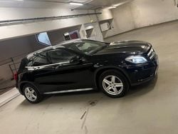 Schwarz Gebraucht 2015 Mercedes GLA200 SUV | 15.500 € (Fairer Preis)