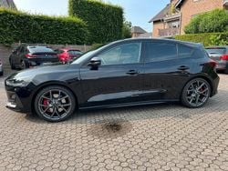 Schwarz Gebraucht 2023 Ford Focus ST Limousine | 29.500 € (Guter Preis)