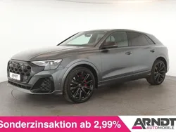 Daytonagrau perleffekt Gebraucht 2024 Audi SQ8 Ambiente SUV | 93.884 € (Fairer Preis)