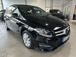 Schwarz Gebraucht 2018 Mercedes B180 Van / Kleinbus | 17.490 € (Guter Preis)