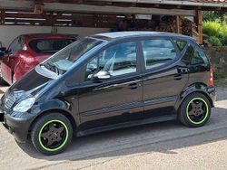Schwarz Gebraucht 2004 Mercedes A140 Van / Kleinbus | 2.700 € (Fairer Preis)