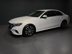 Unilack polarweiß Gebraucht 2024 Mercedes E200 Advanced Limousine | 44.290 € (Superpreis)