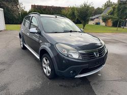 Grau Gebraucht 2012 Dacia Sandero Stepway Kleinwagen | 3.490 € (Superpreis)