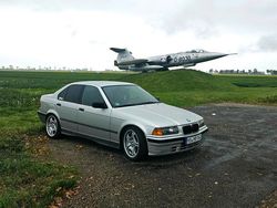 Silber Gebraucht 1991 BMW 316 Limousine | 2.700 €