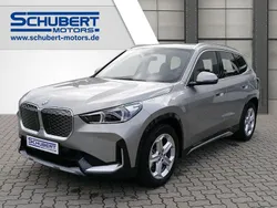 Xline Neu 2025 BMW iX1 xLine SUV | 49.990 € (Fairer Preis)