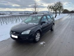 Schwarz Gebraucht 2006 Ford Focus Trend Kombi | 800 € (Superpreis)