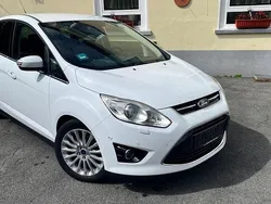 Weiß Gebraucht 2013 Ford C-MAX Titanium Van / Kleinbus | 5.555 € (Fairer Preis)
