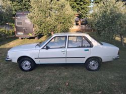 Weiß Gebraucht 1982 Renault R18 Limousine | 4.500 €