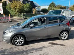 Grau Gebraucht 2017 Nissan Note Acenta+ Van / Kleinbus | 6.500 € (Fairer Preis)
