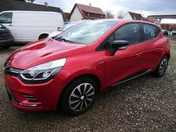 Rot Gebraucht 2019 Renault Clio IV LIMITED Limousine | 9.900 € (Fairer Preis)