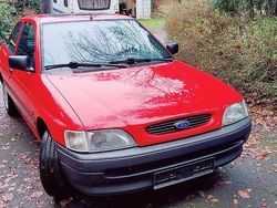 Rot Gebraucht 1994 Ford Escort Limousine | 3.750 €