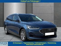 Chrome blue Gebraucht 2024 Ford Focus Titanium X Kombi | 23.490 € (Guter Preis)