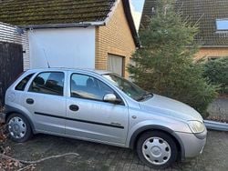 Silber Gebraucht 2001 Opel Corsa Kleinwagen | 300 €