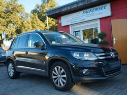 Schwarz Gebraucht 2015 VW Tiguan Sportline SUV | 9.800 € (Guter Preis)