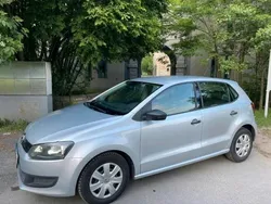 Silber Gebraucht 2010 VW Polo Kleinwagen | 3.500 € (Guter Preis)